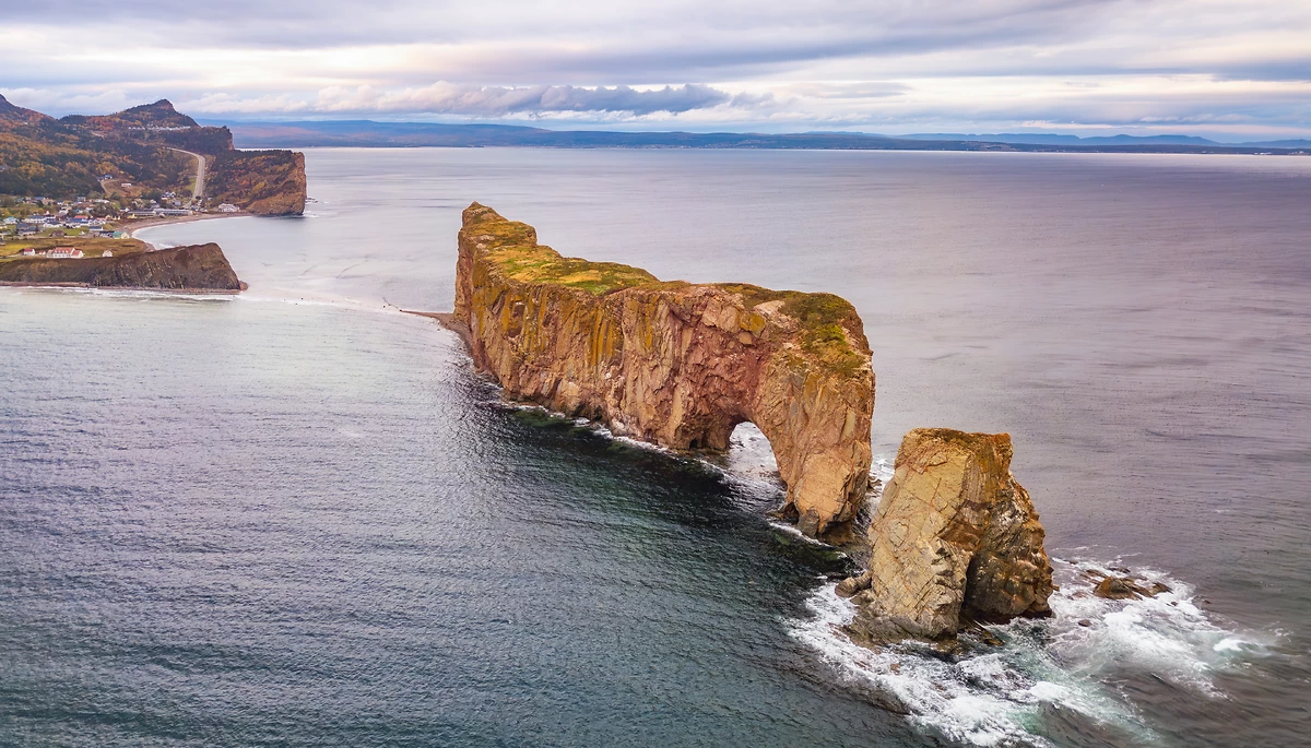 Rocher Percé, Parc national de l'Île-Bonaventure-et-du-Rocher-Percé, Golfe du Saint-Laurent, Gaspésie, Québec, Canada