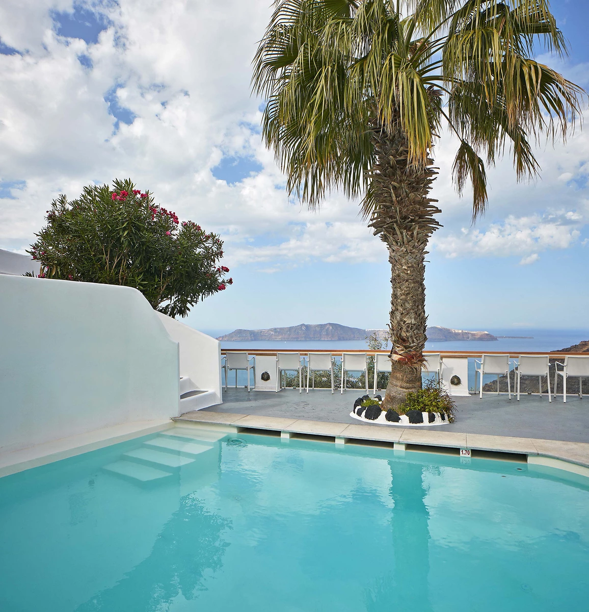 Piscine, Cliff Side Suites, Santorin,  Grèce