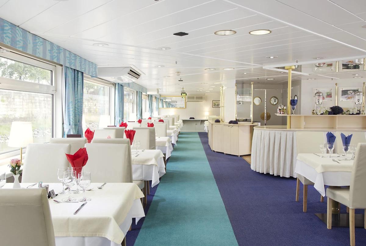 Restaurant, M/S Petit Prince