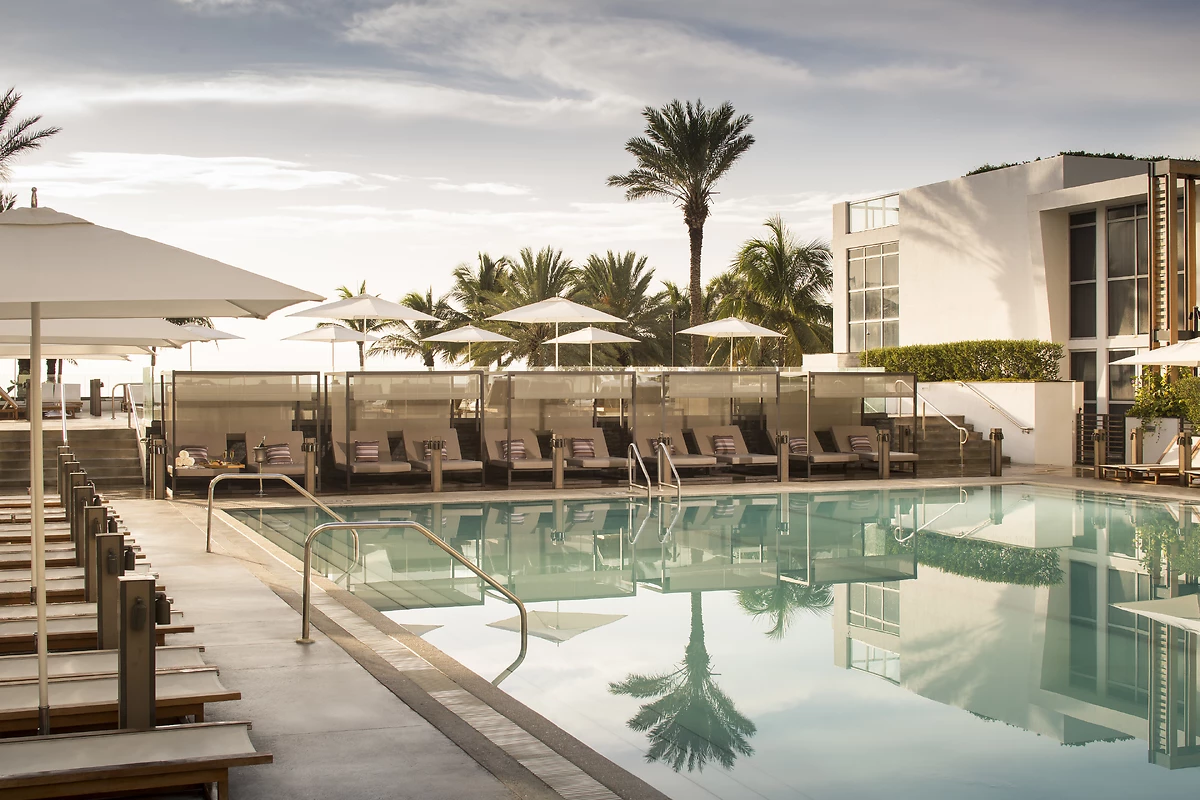 Main Pool, Hôtel Eden Roc, Miami, Floride, Etats Unis.