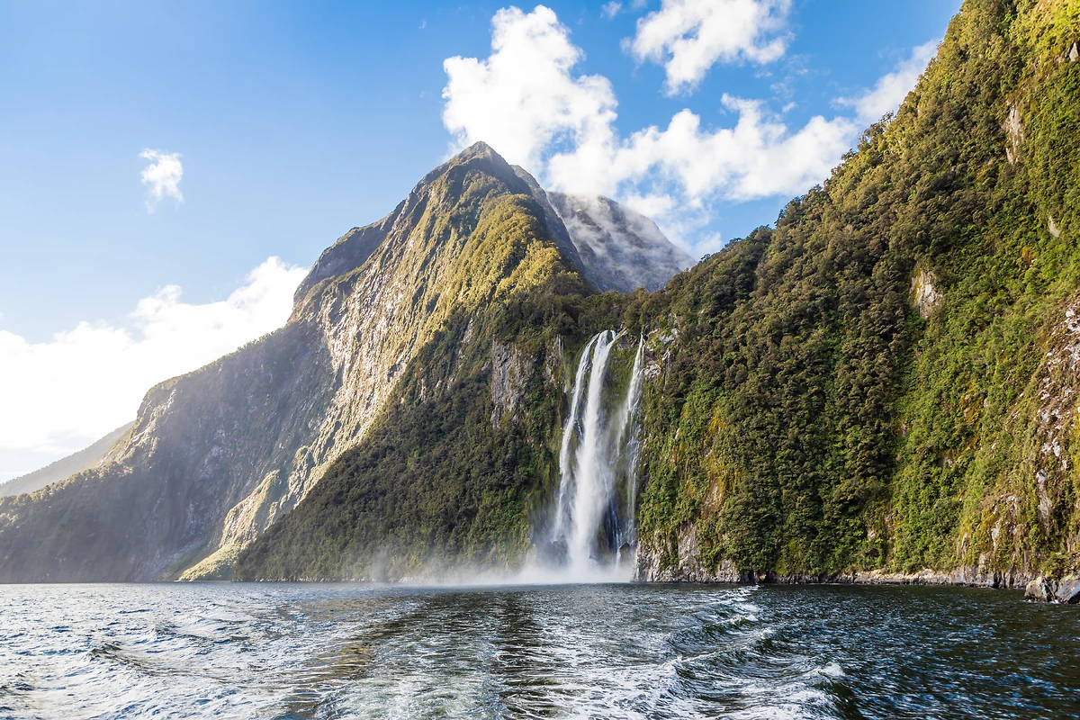 Chutes de Stirling, Milford Sound, Fjordland, Nouvelle-Zélande
