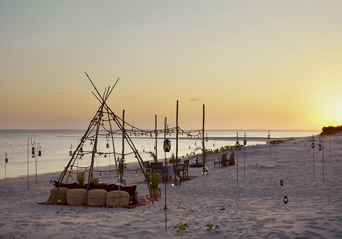 Dîner au clair de lune, Kisawa Sanctuary, île de Benguerra