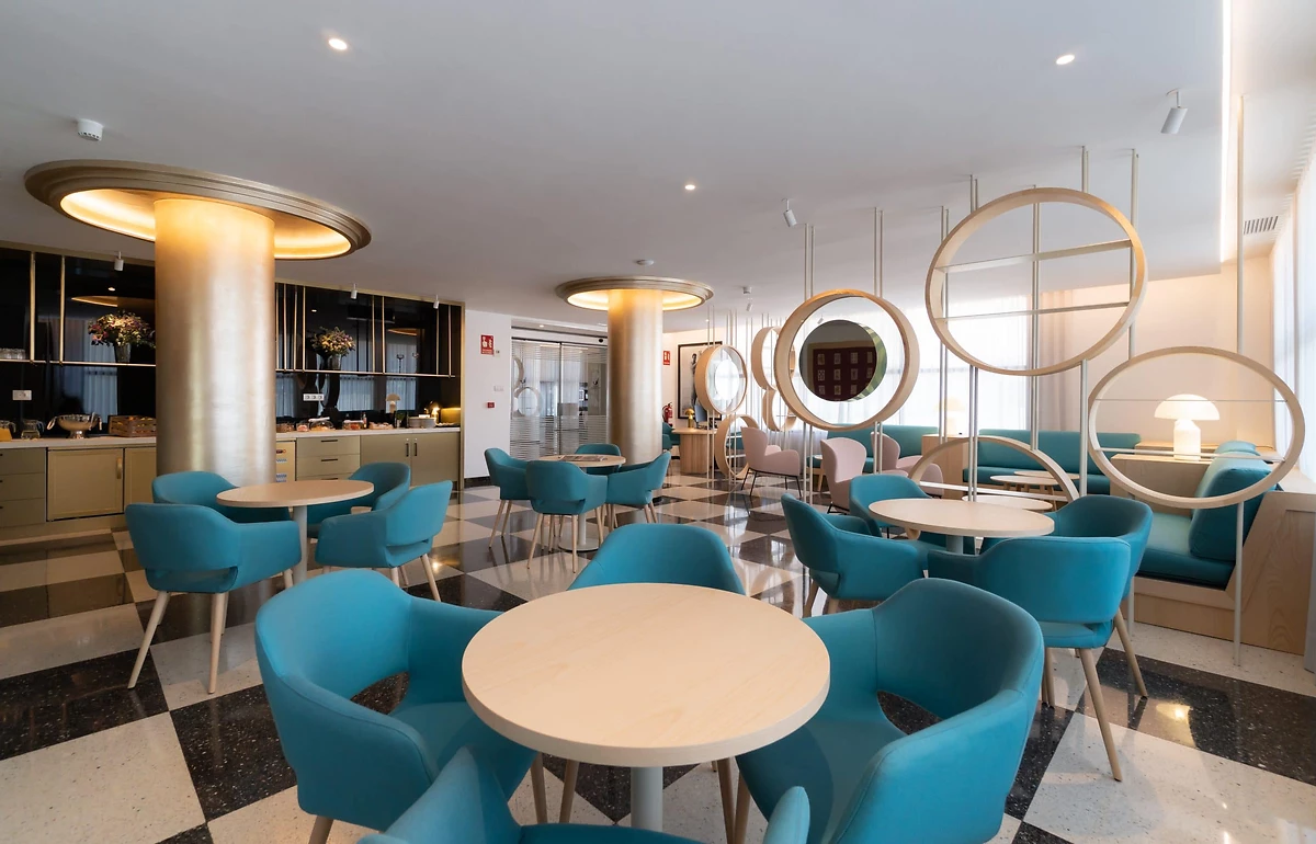 Gold lounge, Pez Espada by MedPlaya, Costa del Sol, Espagne