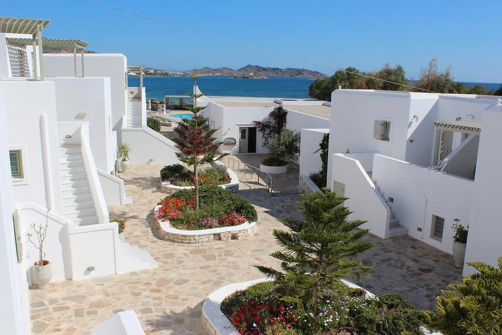 Vue extérieure, St Andrea resort, Paros, Grèce.