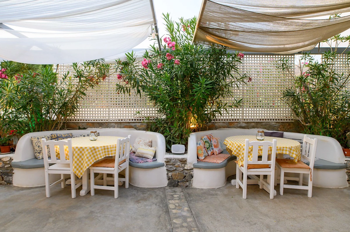 Restaurant, Lakki Village, Grèce