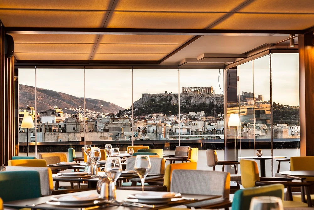 ABOVE Restaurant, Wyndham Grand Athens, Grèce