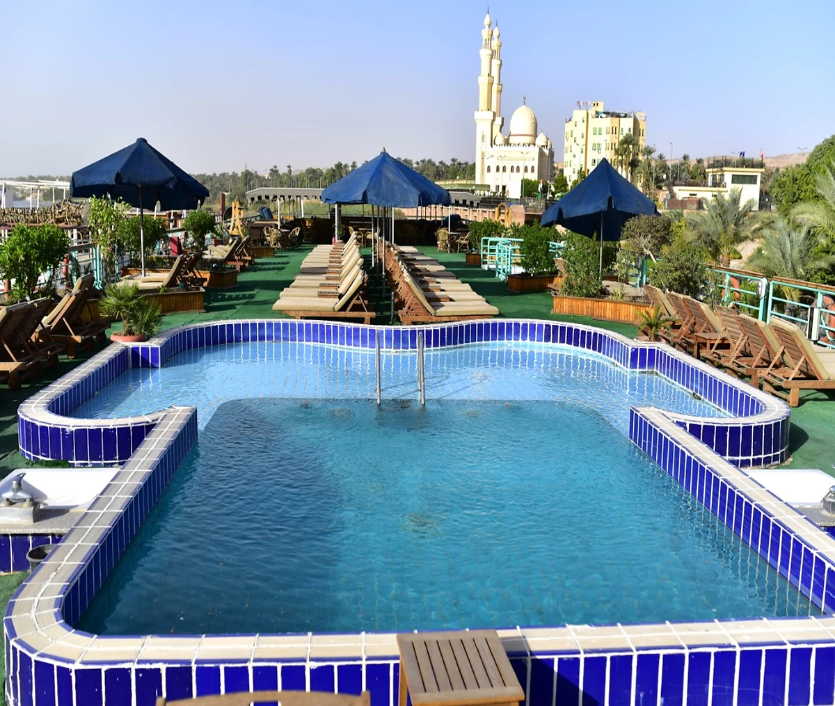 Piscine, M/S Toutankhamon