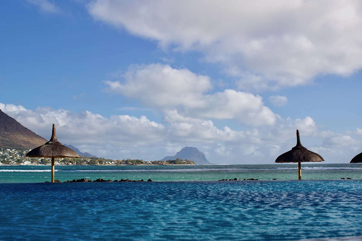 Piscine de l'hôtel, hôtel hôtel Sands Suites Resort & Spa
