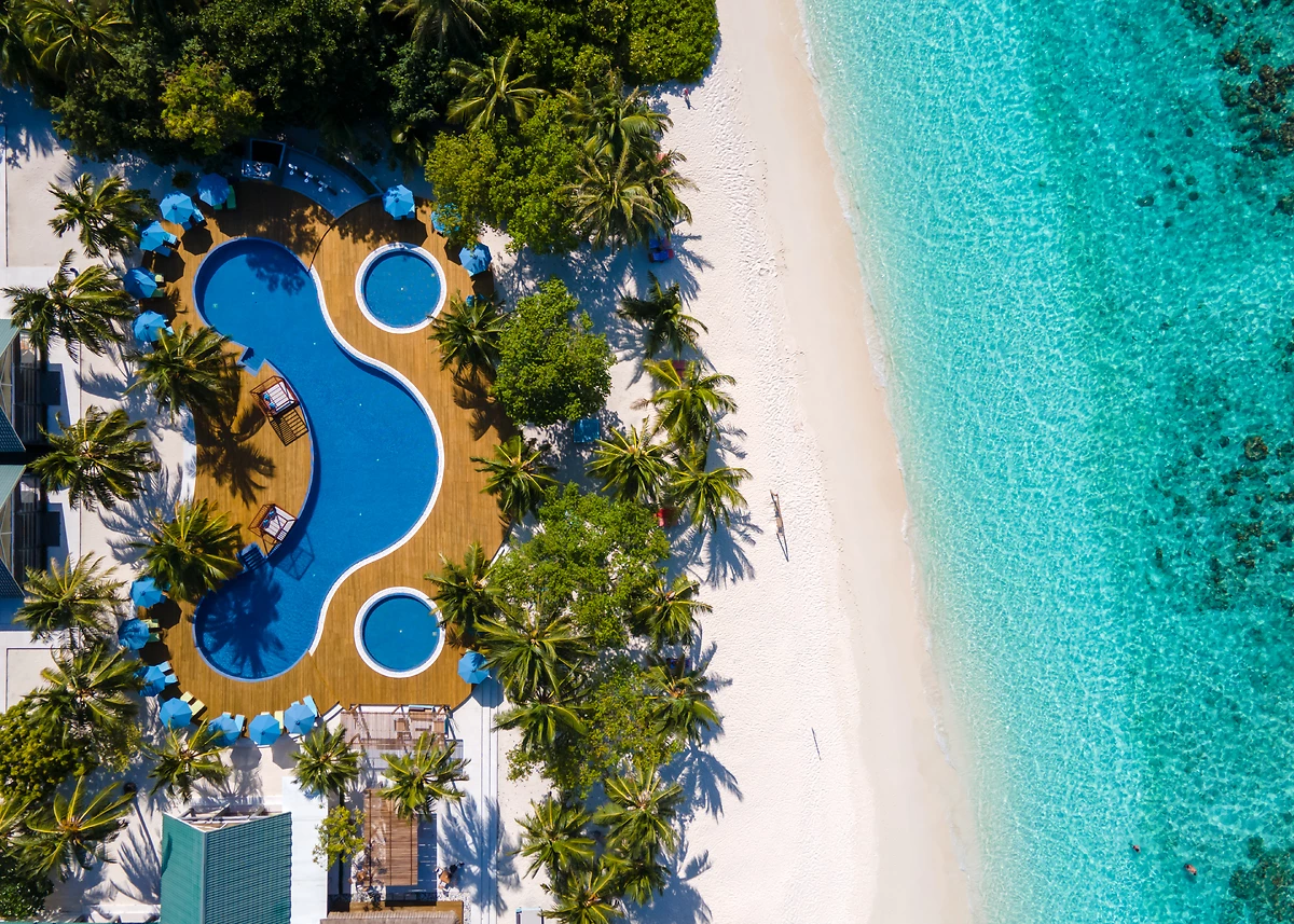 Piscine, Furaveri Maldives, Maldives