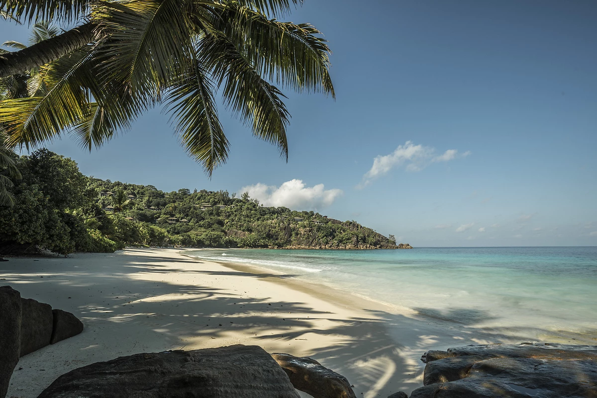 Plage de l'hôtel, Four Seasons Resort Seychelles