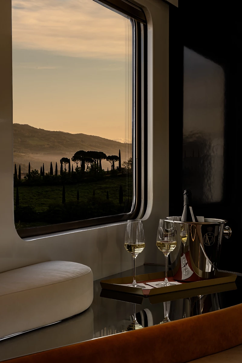 Wagon bar, La Dolce Vita Orient Express