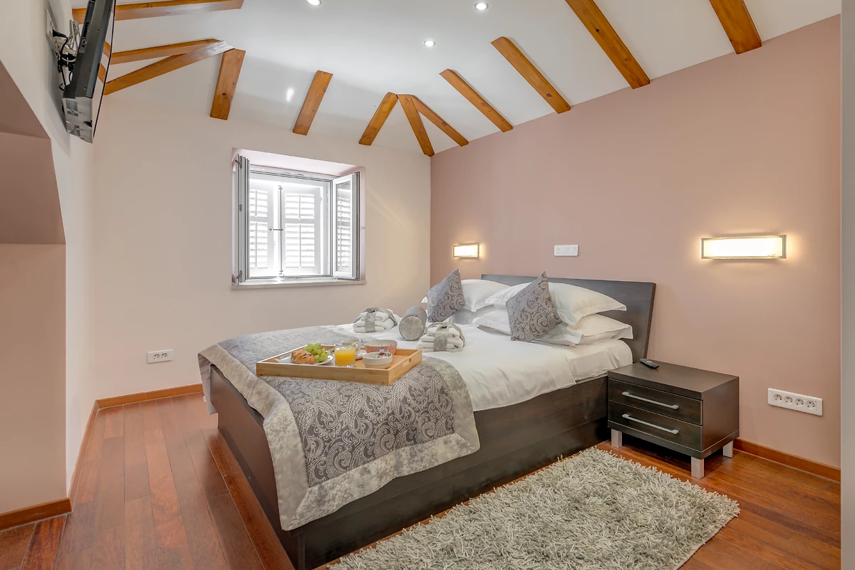 Suite luxe avec vue sur la ville, Hôtel Palace Suites Heritage, Split, Croatie