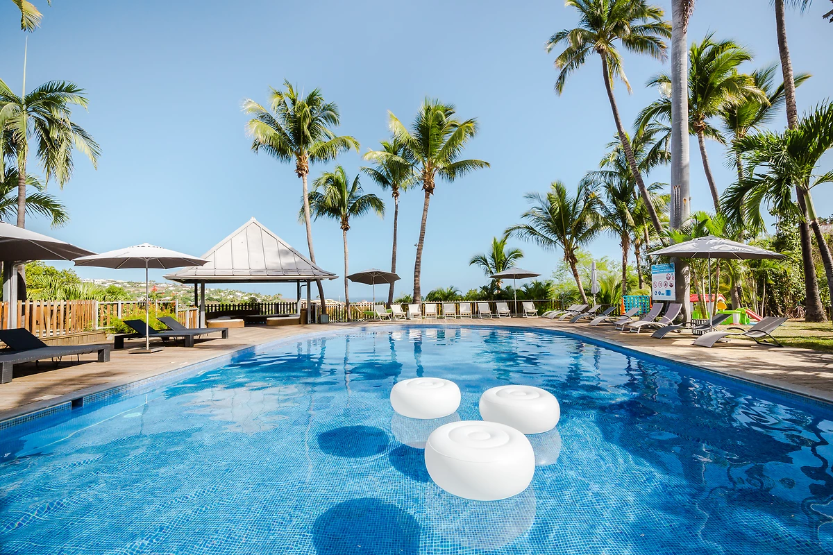 Piscine, Hôtel Les Aigrettes