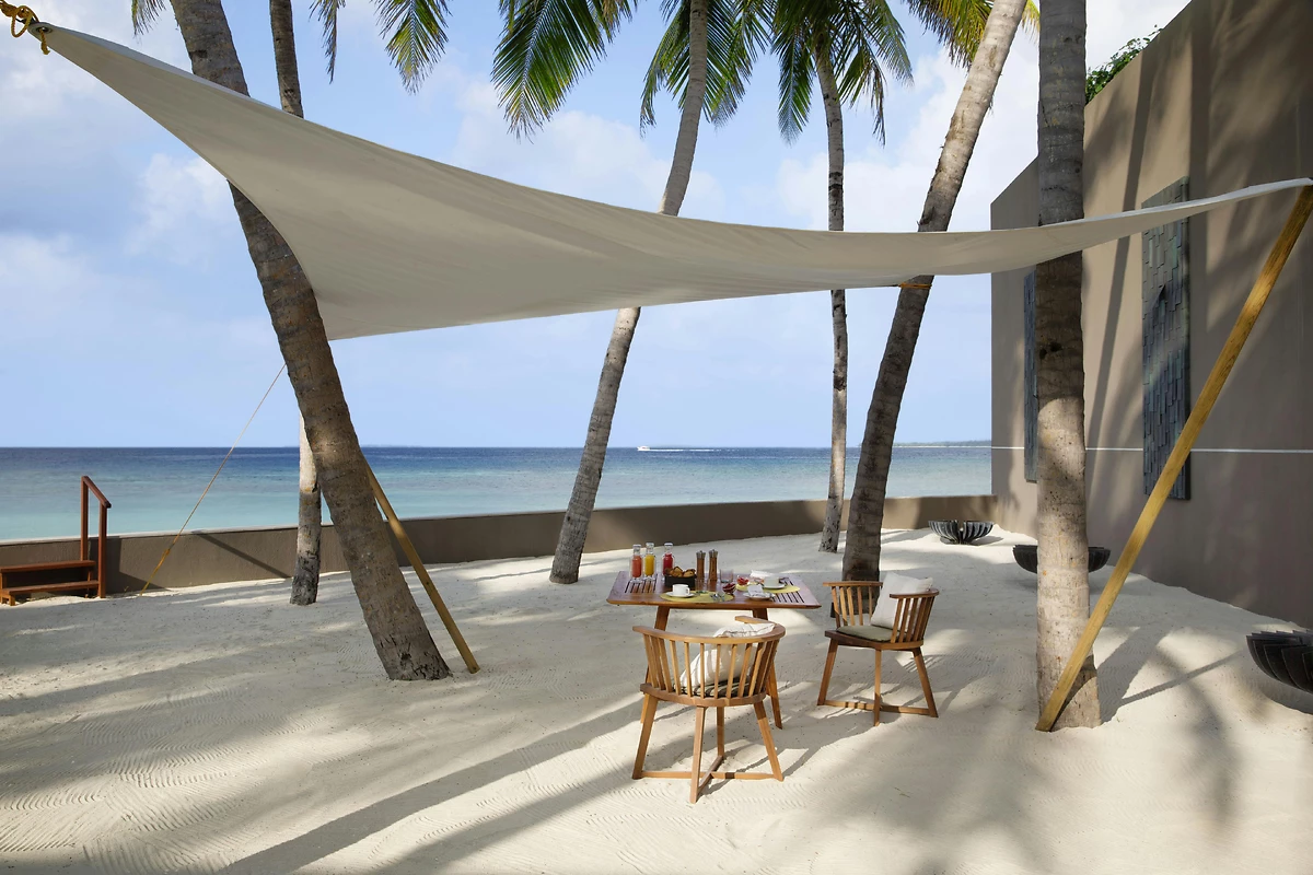 Restaurant Le White, Cheval Blanc Randheli