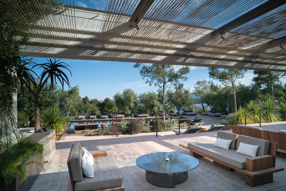 Un des bars de l'hôtel, Maslina Resort