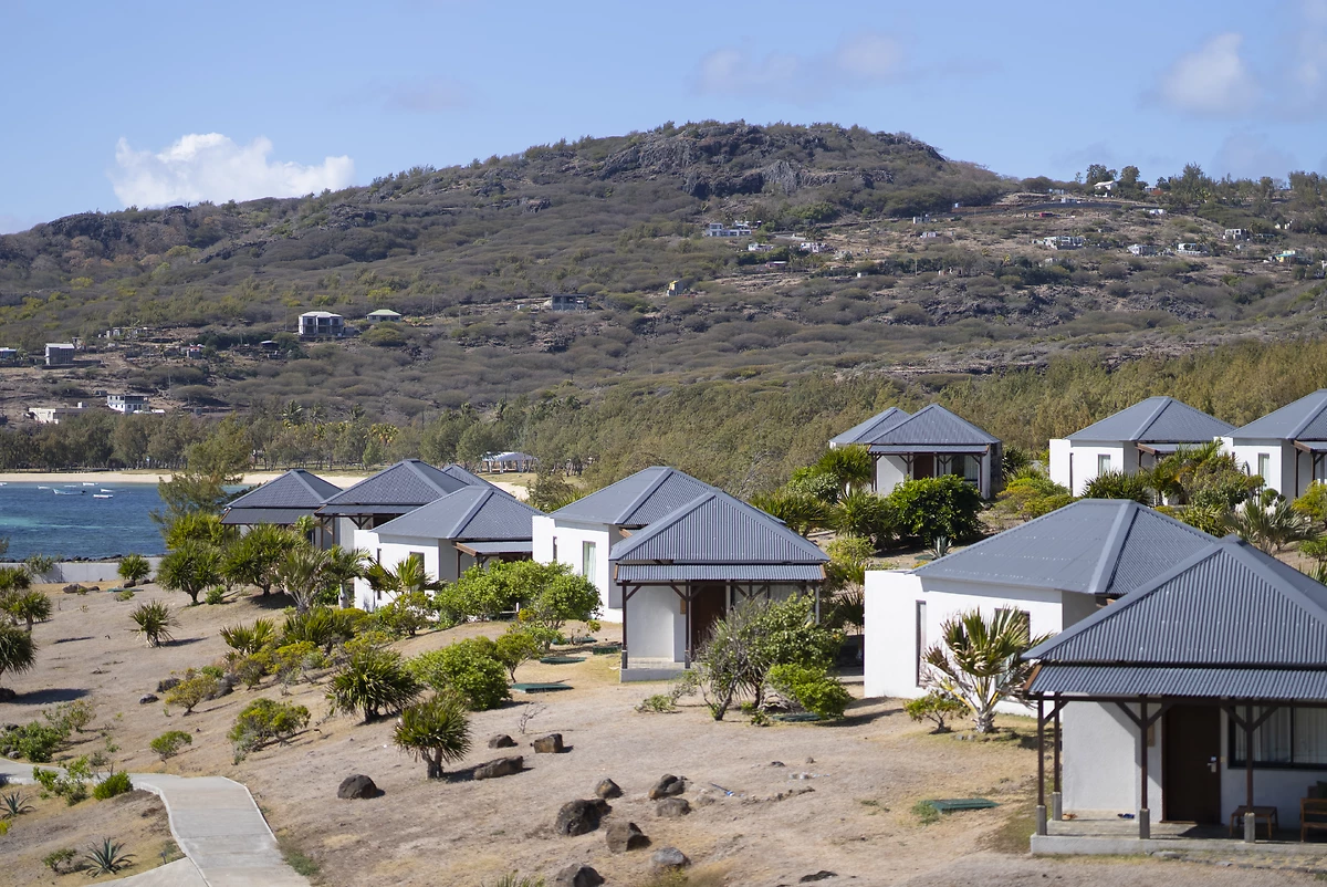 Vue extérieure de l'hôtel, Constance Tekoma Rodrigues