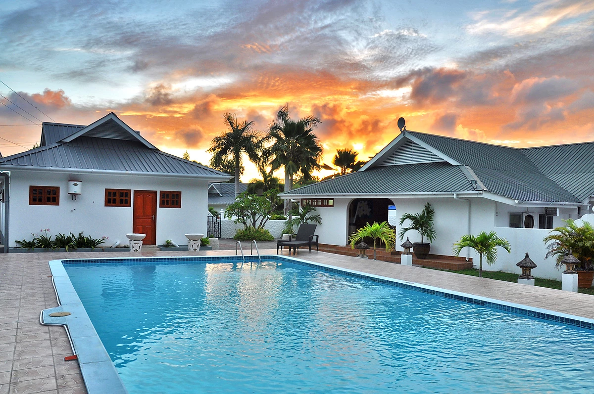 Seychelles : The Britannia Hotel