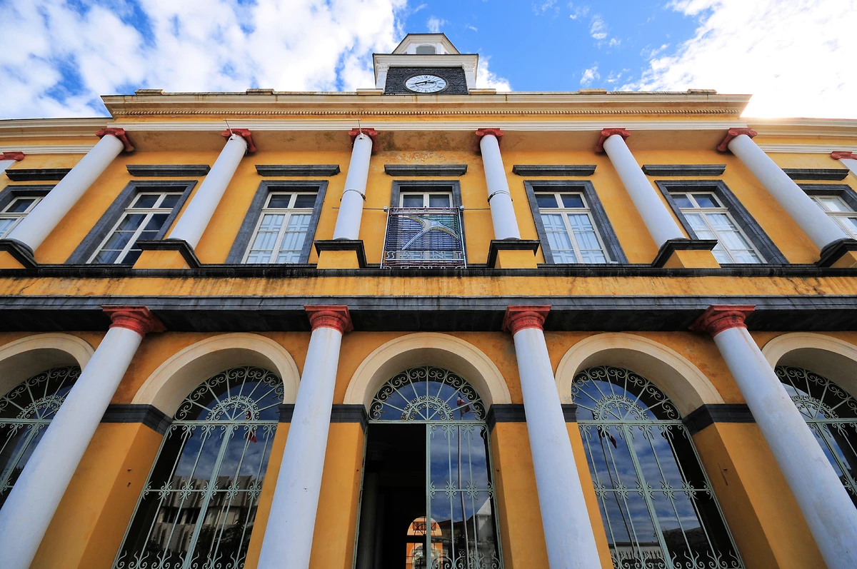 Façade de l’ancien hôtel de ville, Saint-Denis