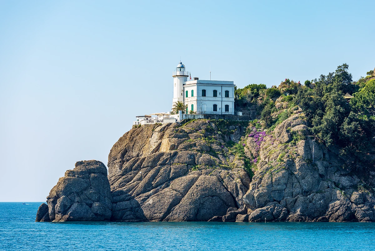 Phare à Punta del Capo, Portofino, région de Ligurie