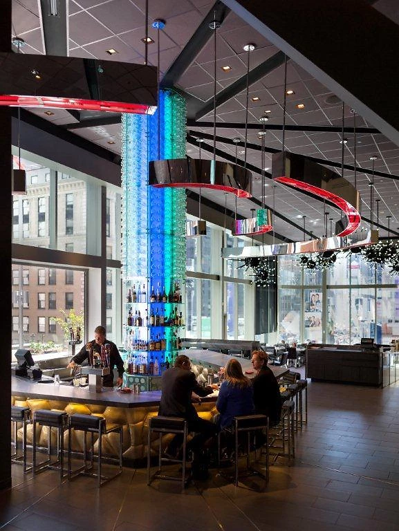 Lounge Supernova, M Social Hotel Times square New York, Etats Unis.