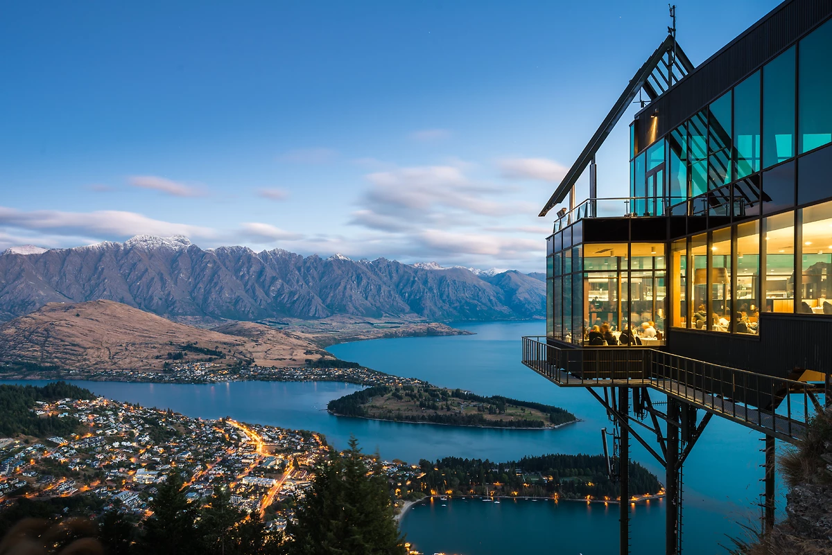 Vue sur Queenstown, South Island, Nouvelle-Zélande