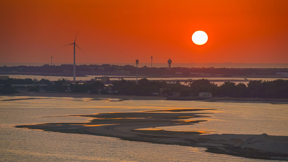 Coucher de soleil sur l'île de Sir Bani Yas, Emirats Arabes Unis