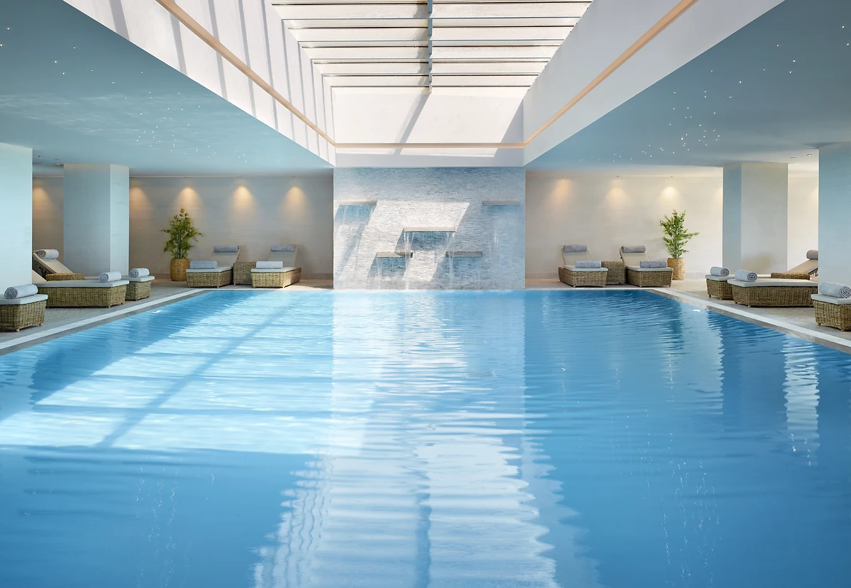 Piscine intérieure, spa de l'hôtel, hôtel Ikos Aria Resort
