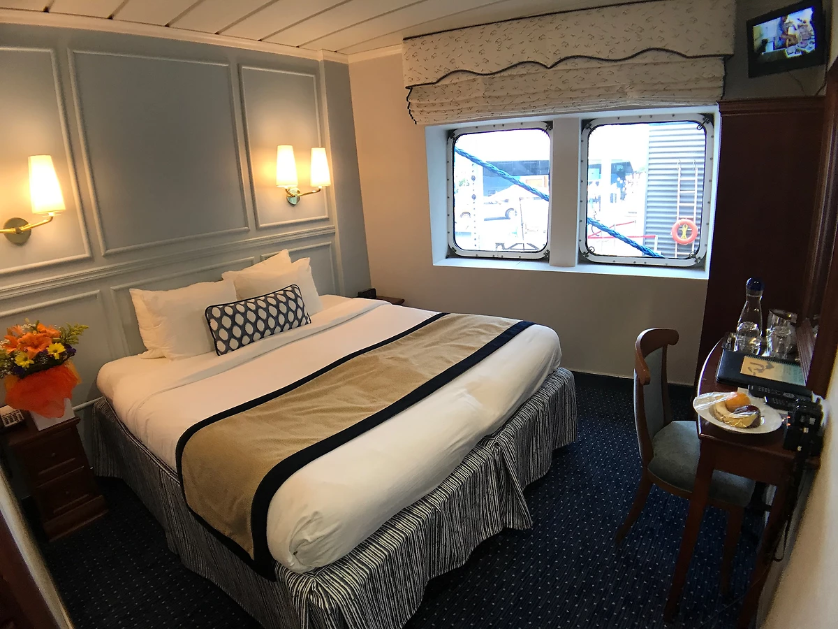 Suite, M/V VICTORY II PRESTIGE