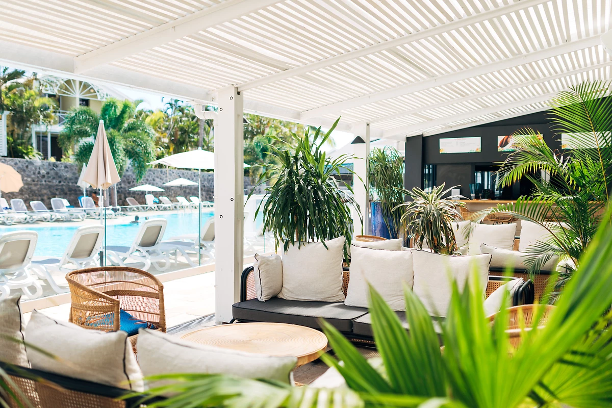 Piscine et bar, Archipel, La Réunion