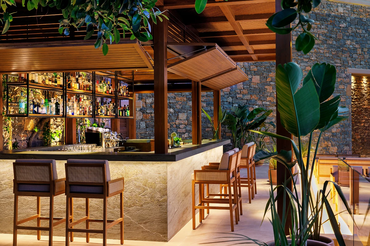 Bar Océan, hôtel Daios Cove