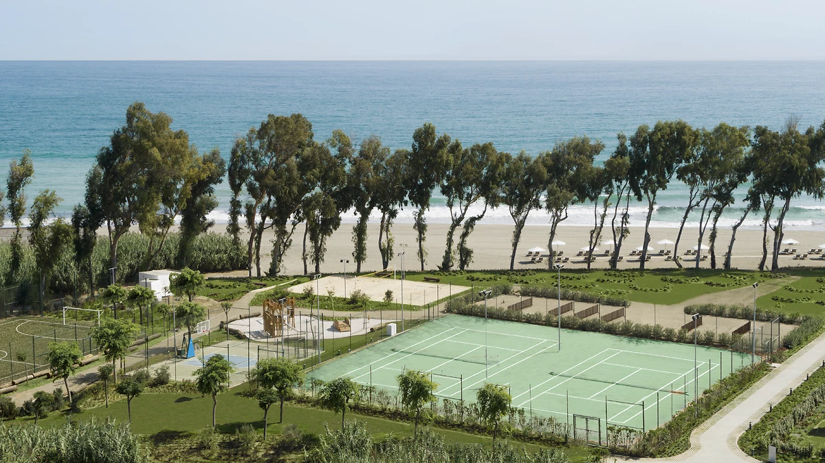 Terrains de tennis, hôtel Ikos Andalusia