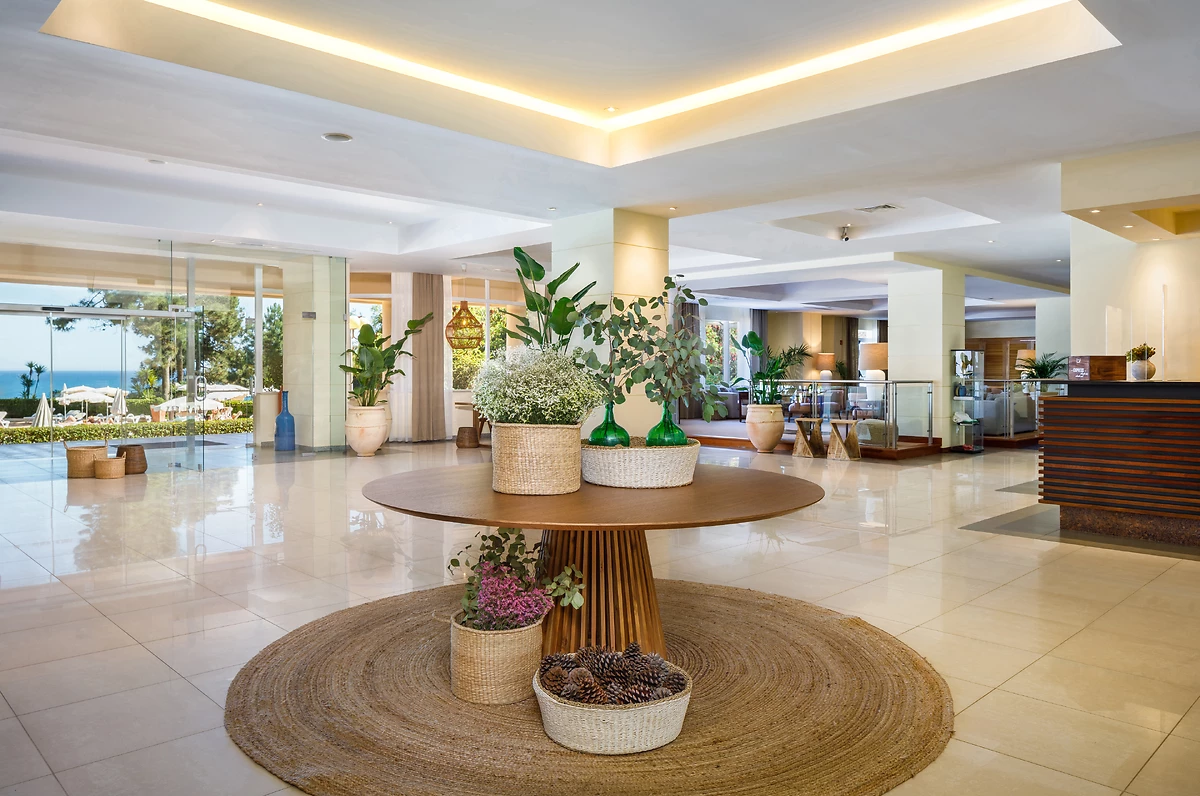 Lobby de l'hôtel, PortoBay Falésia