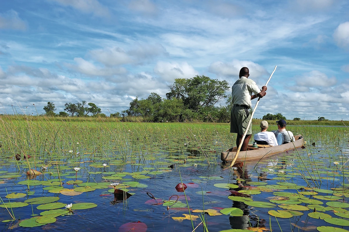 Safari en mokoro, delta de l'Okavango, Botswana