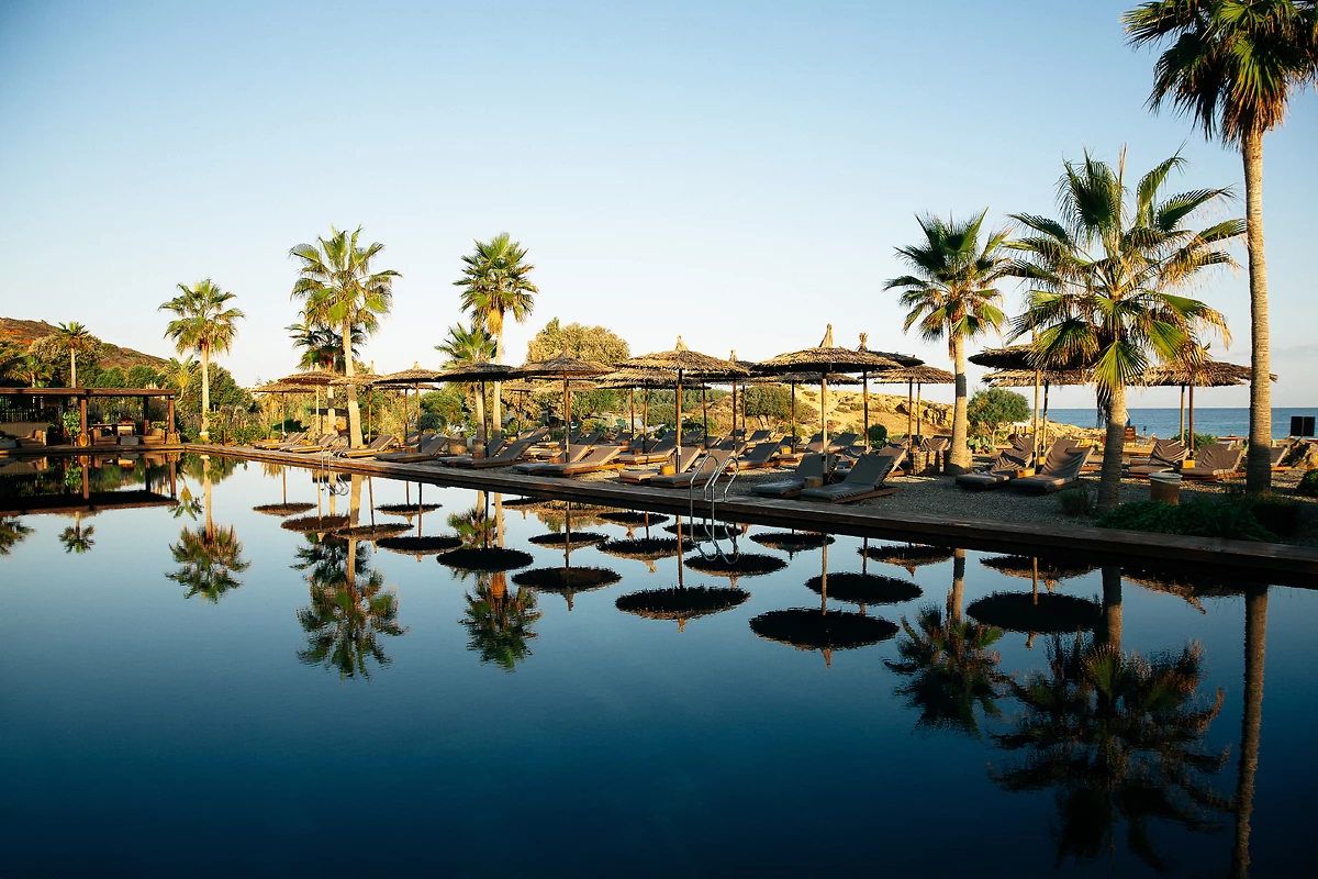Piscine de l'hôtel, hôtel Domes Zeen Chania, a Luxury Collection Resort