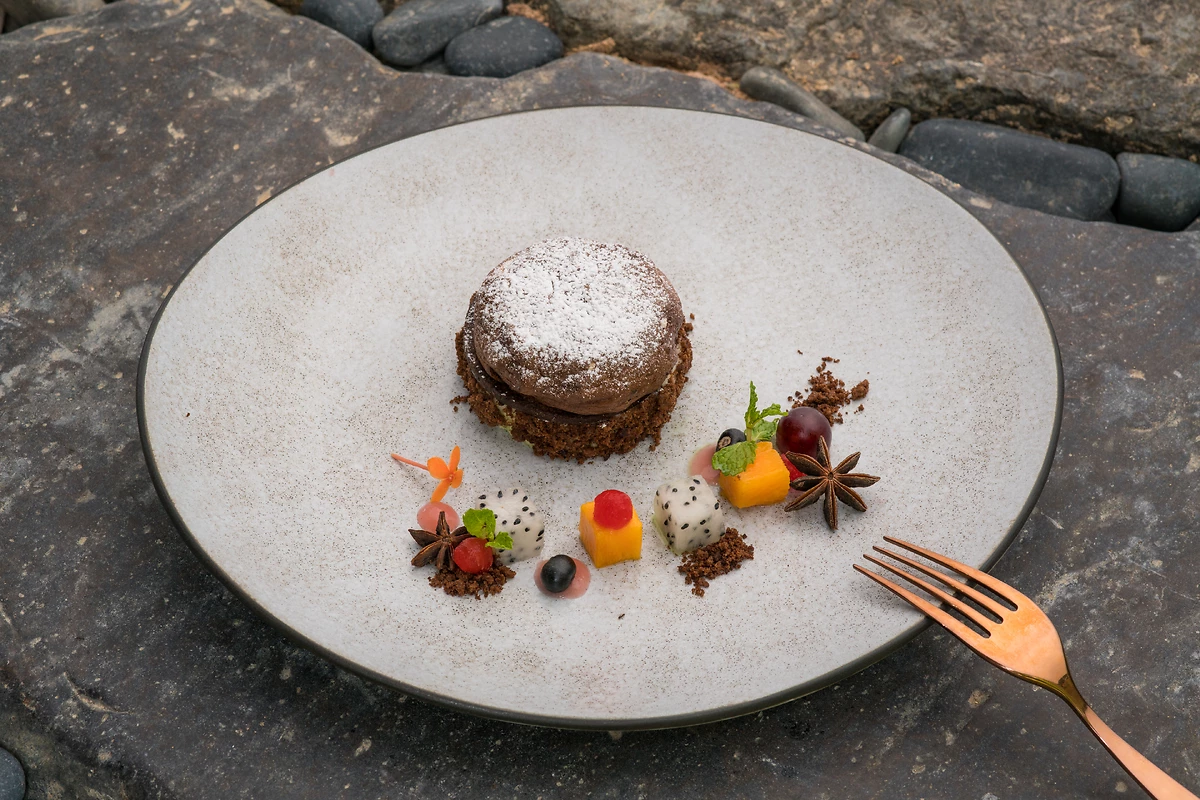 Dessert servis dans l'un des restaurants de l'hôtel, Bawah Reserve