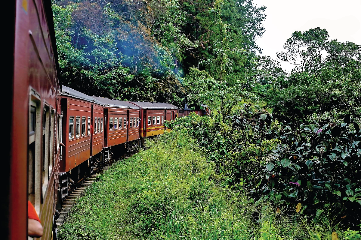 Train reliant Colombo à Badulla