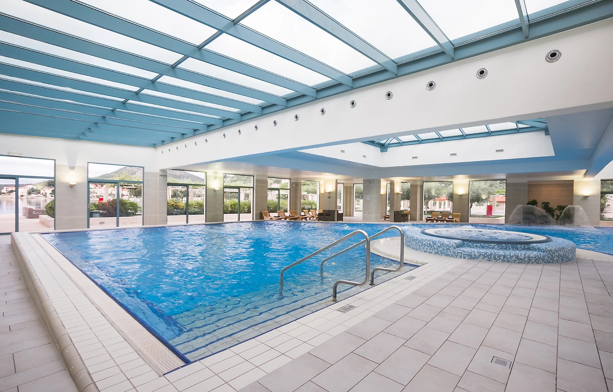 Piscine intérieure, Admiral Grand Hotel, Slano, Dubrovnik, Croatie