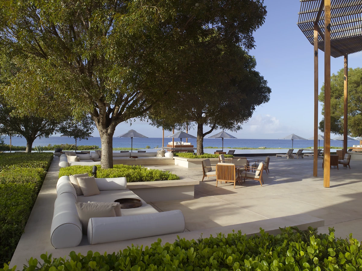 Terrasse d'un des bars de l'hôtel, Amanyara