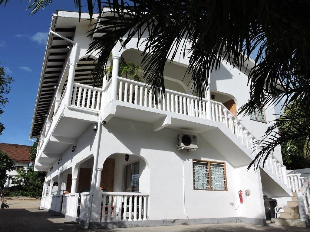 Vue extérieure de l'hôtel, Casadani Hotel