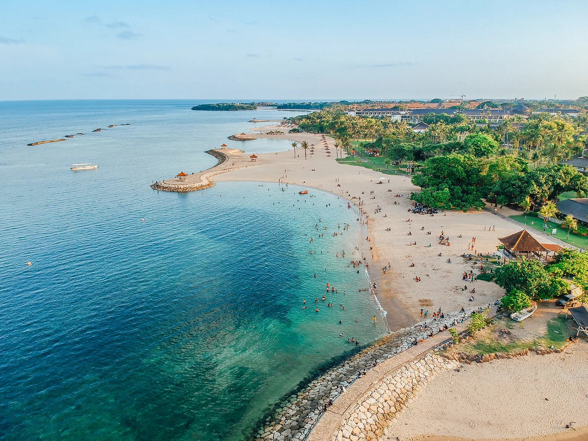 Vue aérienne de la plage de Sanur, Bali, Indonésie
