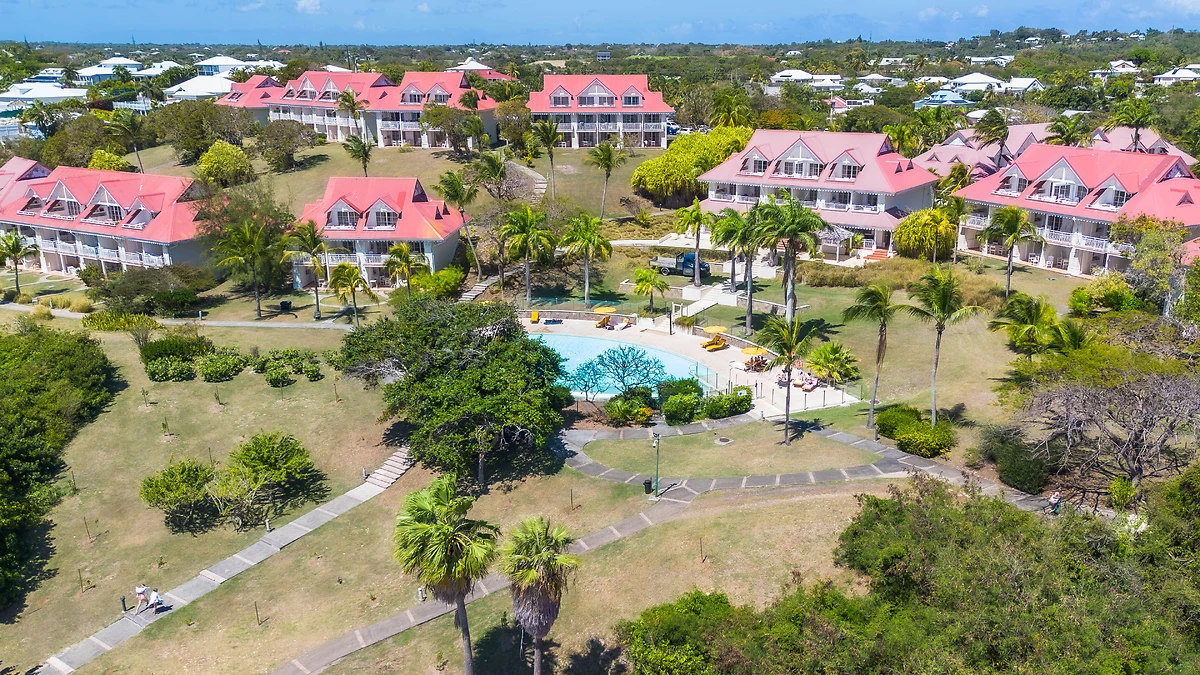 Vue aérienne de l'hôtel, Pierre & Vacances Sainte-Anne, Guadeloupe