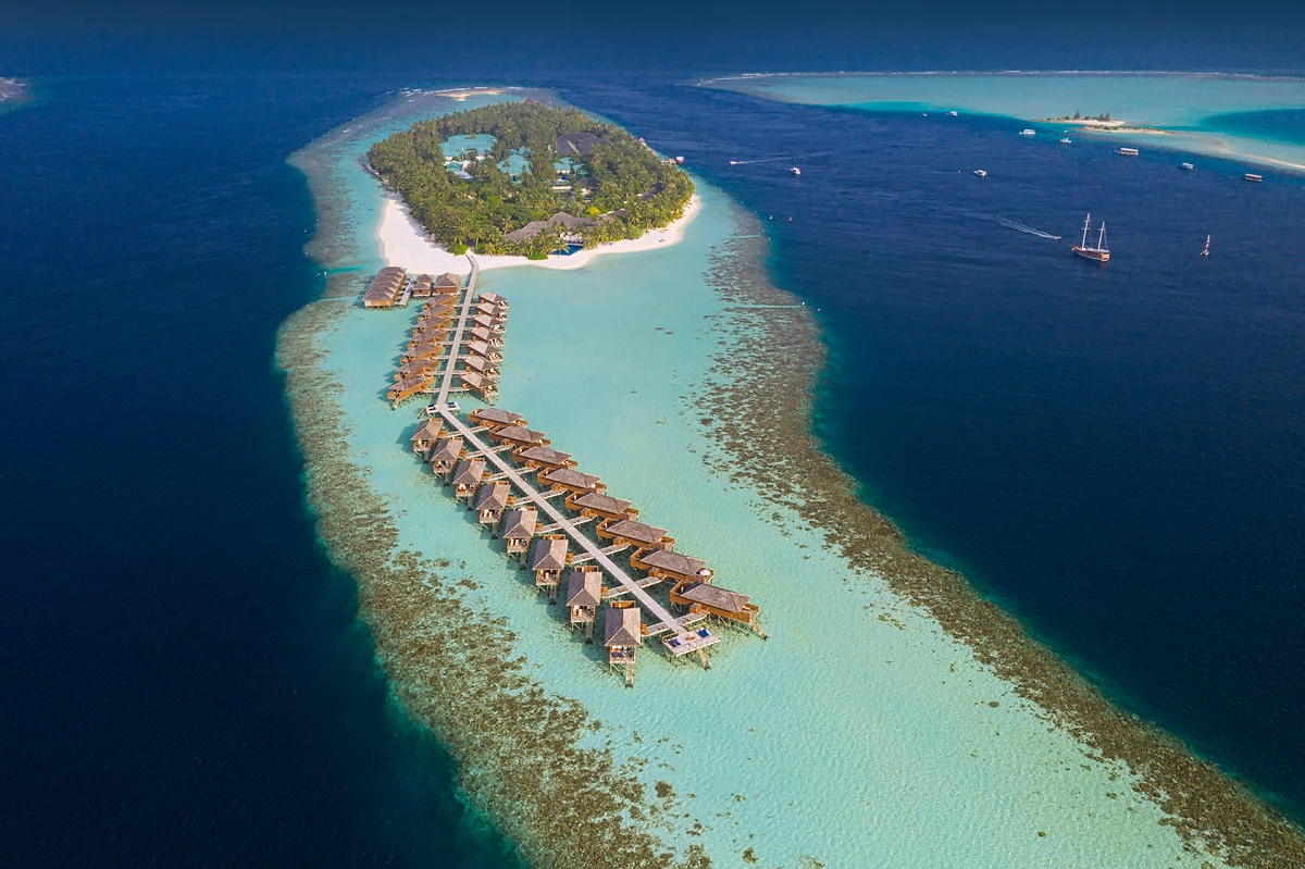 Maldives : Vilamendhoo Island Resort & Spa
