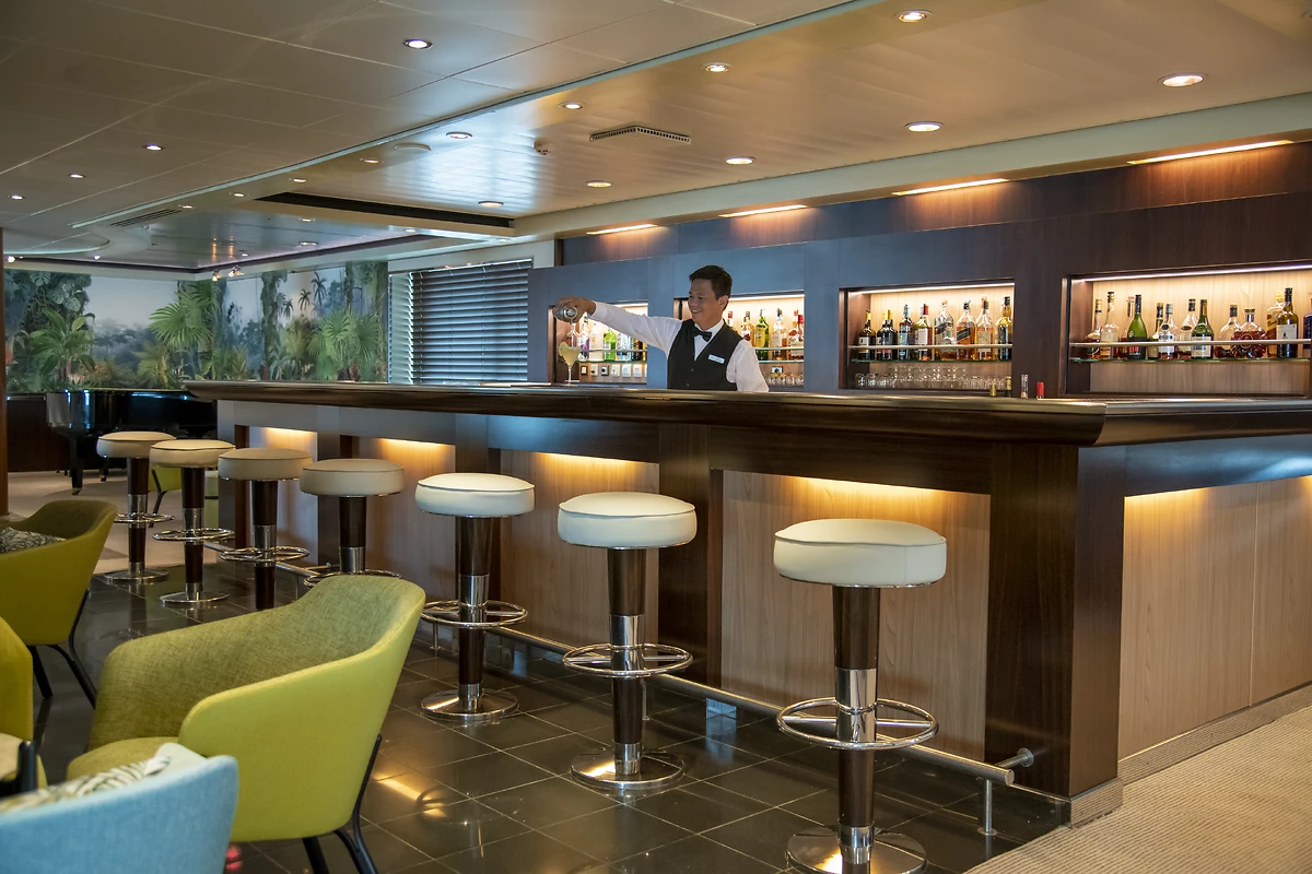 Piano bar, Le Paul Gauguin