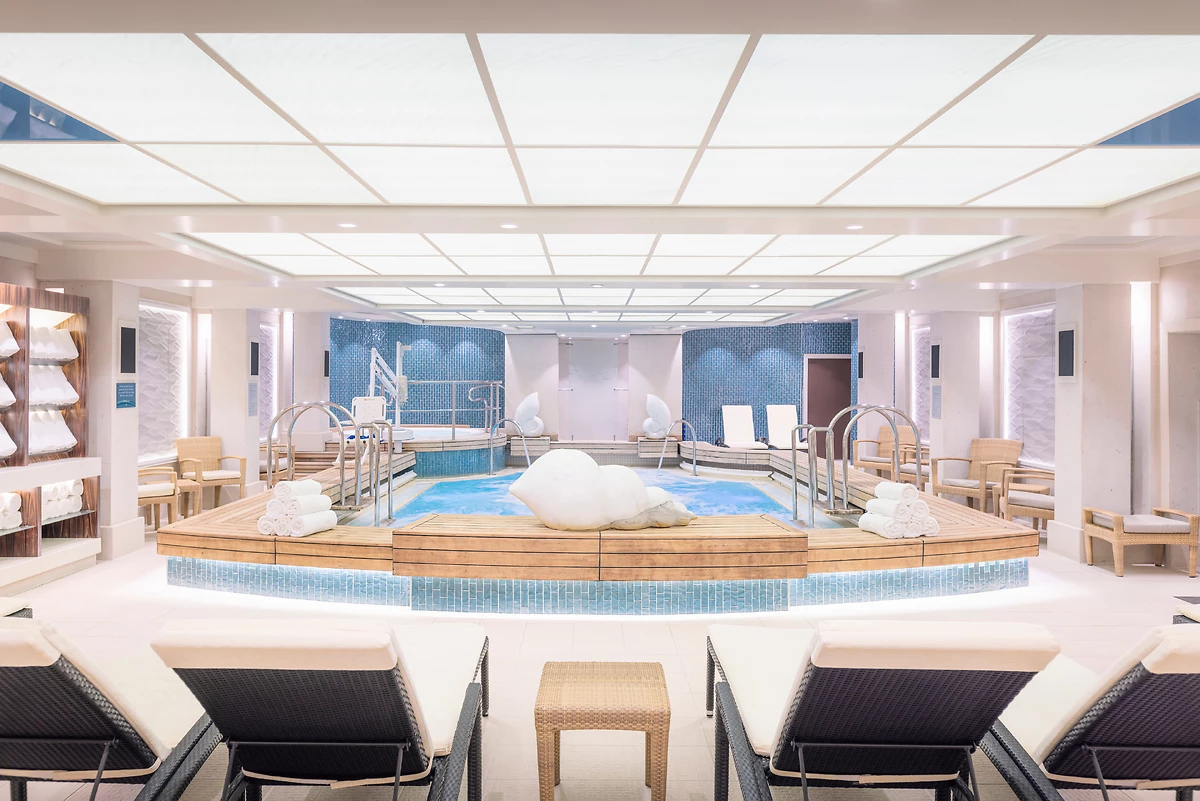 Spa, Queen Mary 2, Cunard