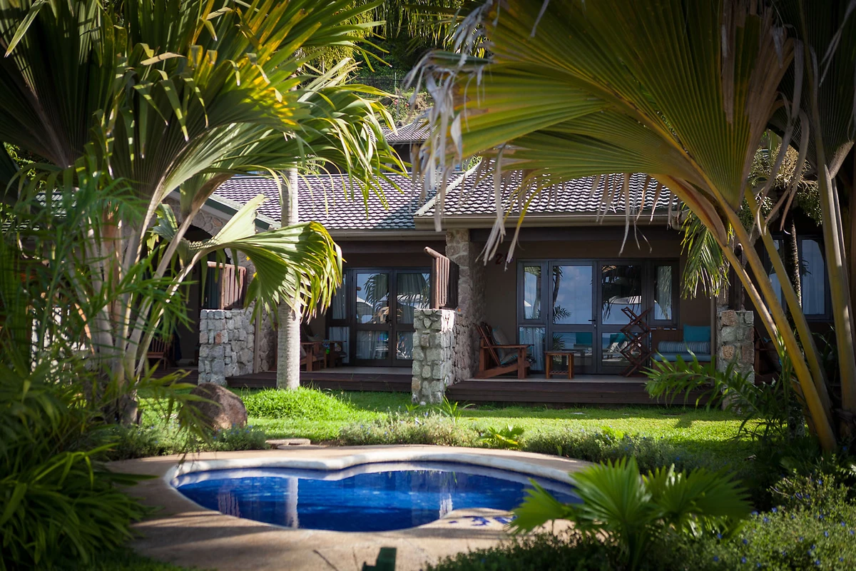 Jardin chambre, Coco de Mer & Black Parrot Suites, Praslin, Seychelles