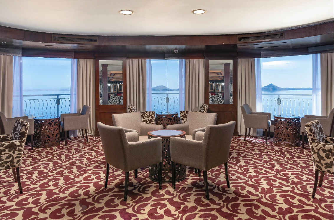 Lounge bar, M/S Steigenberger Omar El Khayam