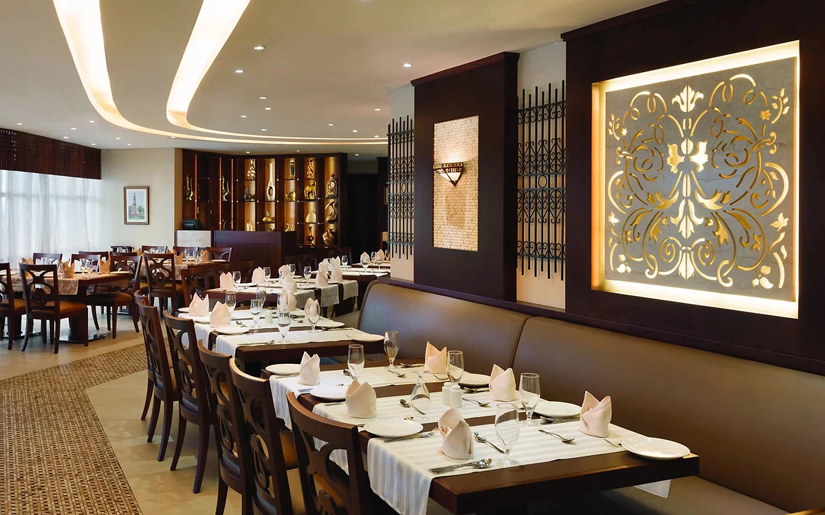Restaurant Kareems, Ramada by Wyndham Abu Dhabi Corniche, Abou Dhabi