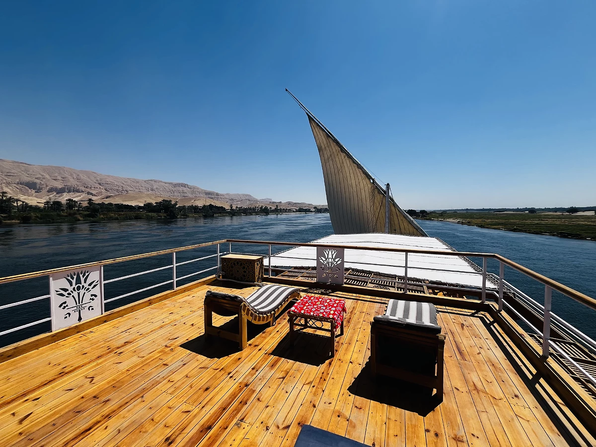 Pont, Dahabeya Papyrus