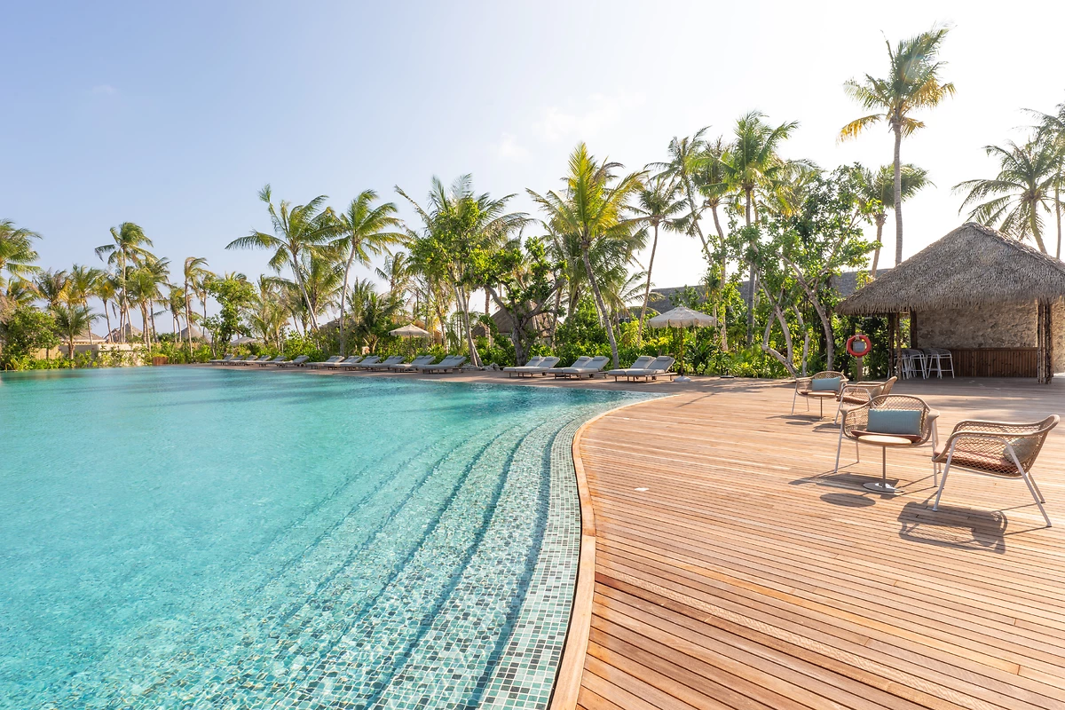Piscine, Ananea Madivaru Maldives, Atoll d'Ari, Maldives