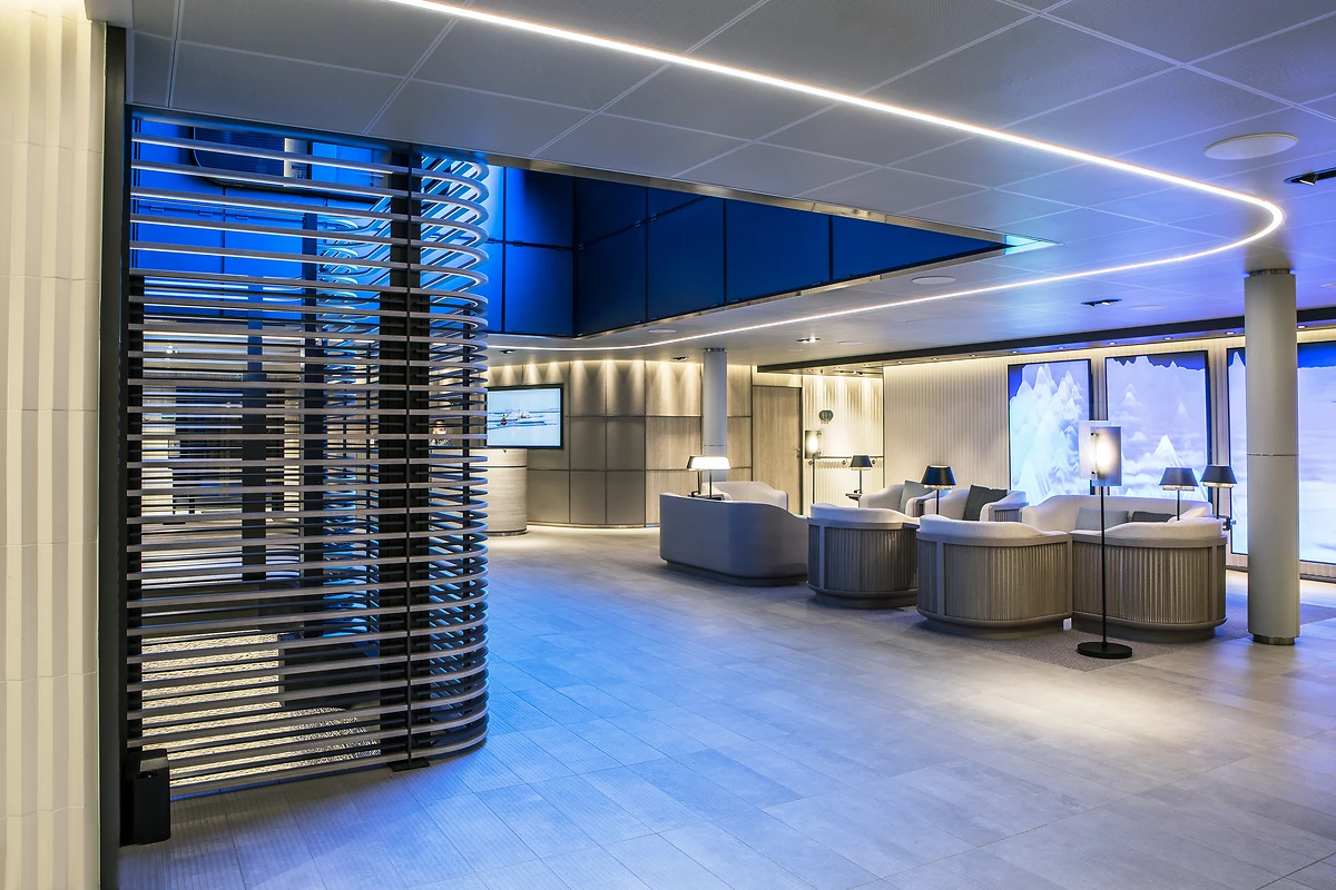 Réception, Le Commandant Charcot